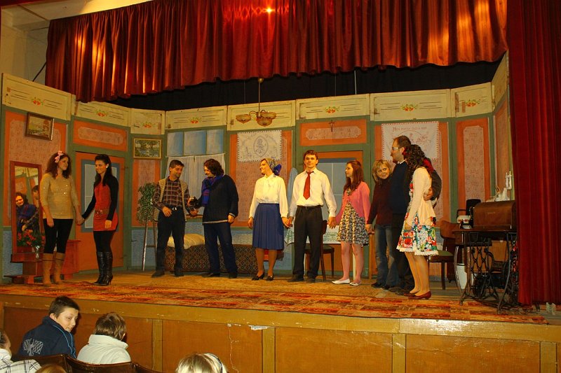 Trampoty z laskou (169).JPG